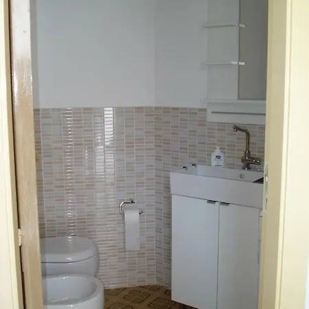 In La Bussola Villa Fontane Bianche